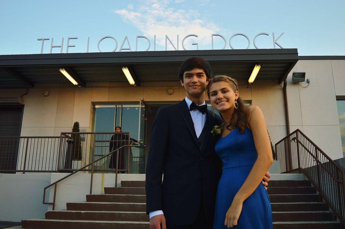Darien High School held its prom on May 17, 2019 at the Stamford Loading Dock. Were you SEEN?