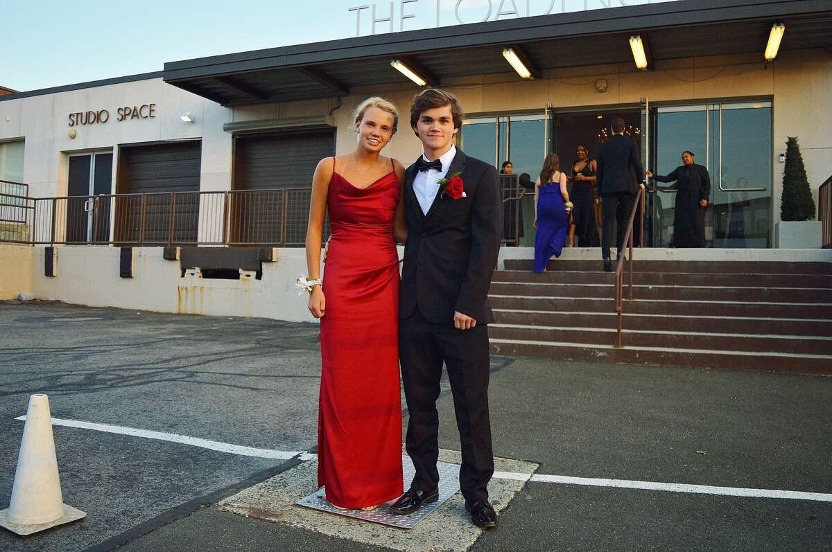 Darien High School held its prom on May 17, 2019 at the Stamford Loading Dock. Were you SEEN?