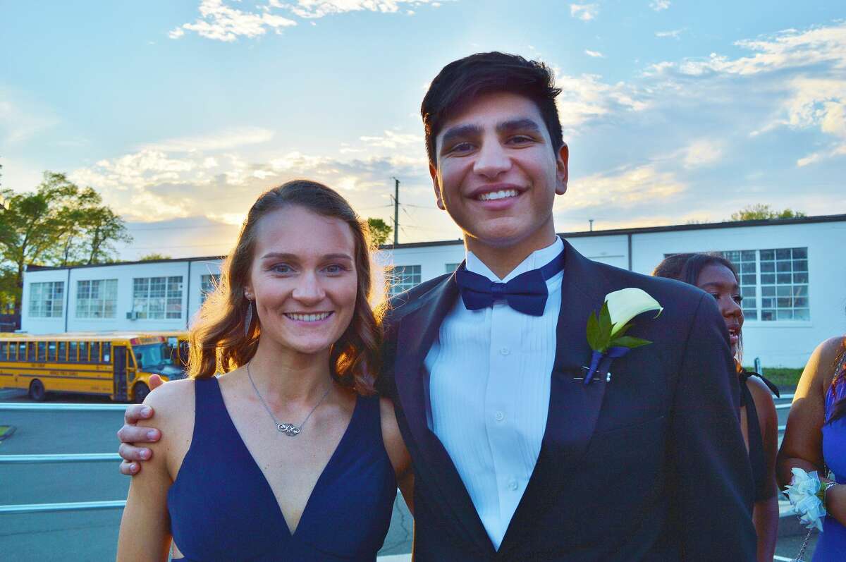 Darien High School held its prom on May 17, 2019 at the Stamford Loading Dock. Were you SEEN?
