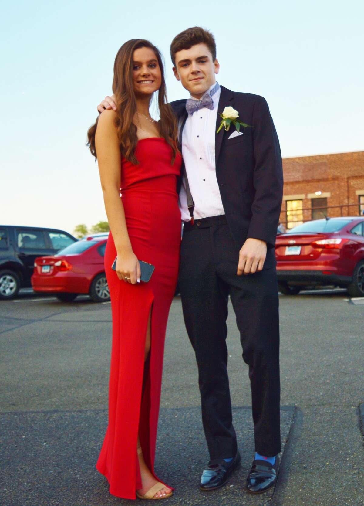 Darien High School held its prom on May 17, 2019 at the Stamford Loading Dock. Were you SEEN?