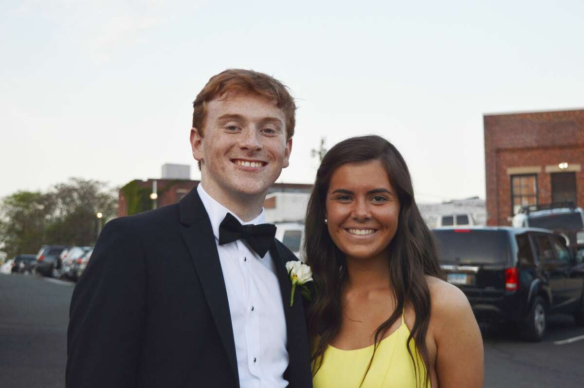 Darien High School held its prom on May 17, 2019 at the Stamford Loading Dock. Were you SEEN?