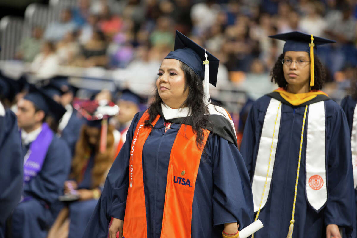 Photos UTSA's largest graduating class walked the stage this weekend