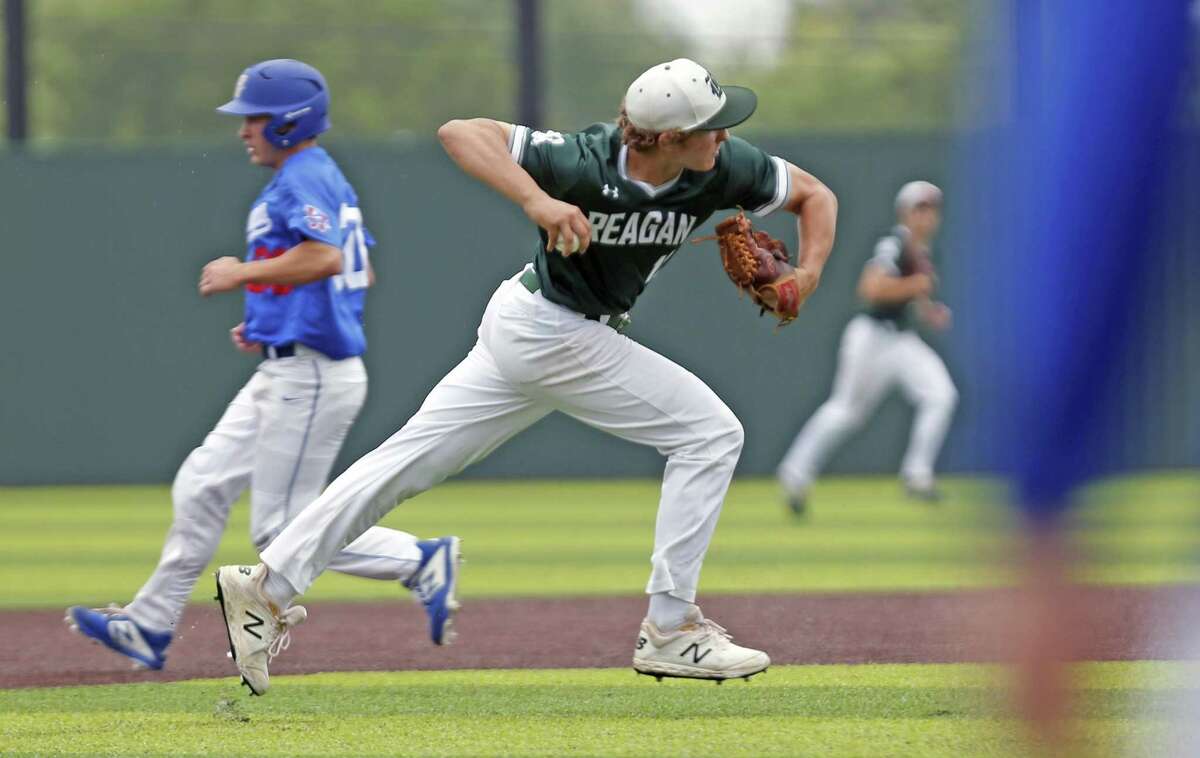 Reagan Hangs On To Complete Series Rally Over Westlake