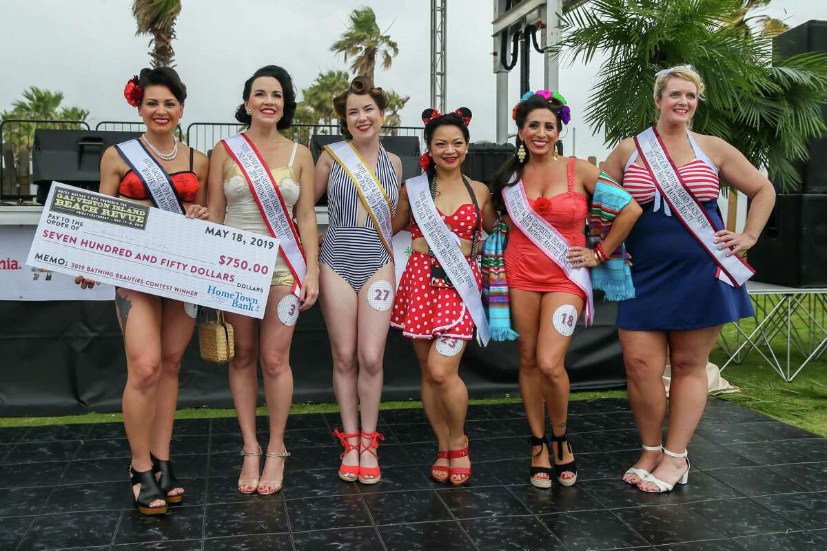 Bathing Beauties Show Off At Annual Galveston Contest 4021