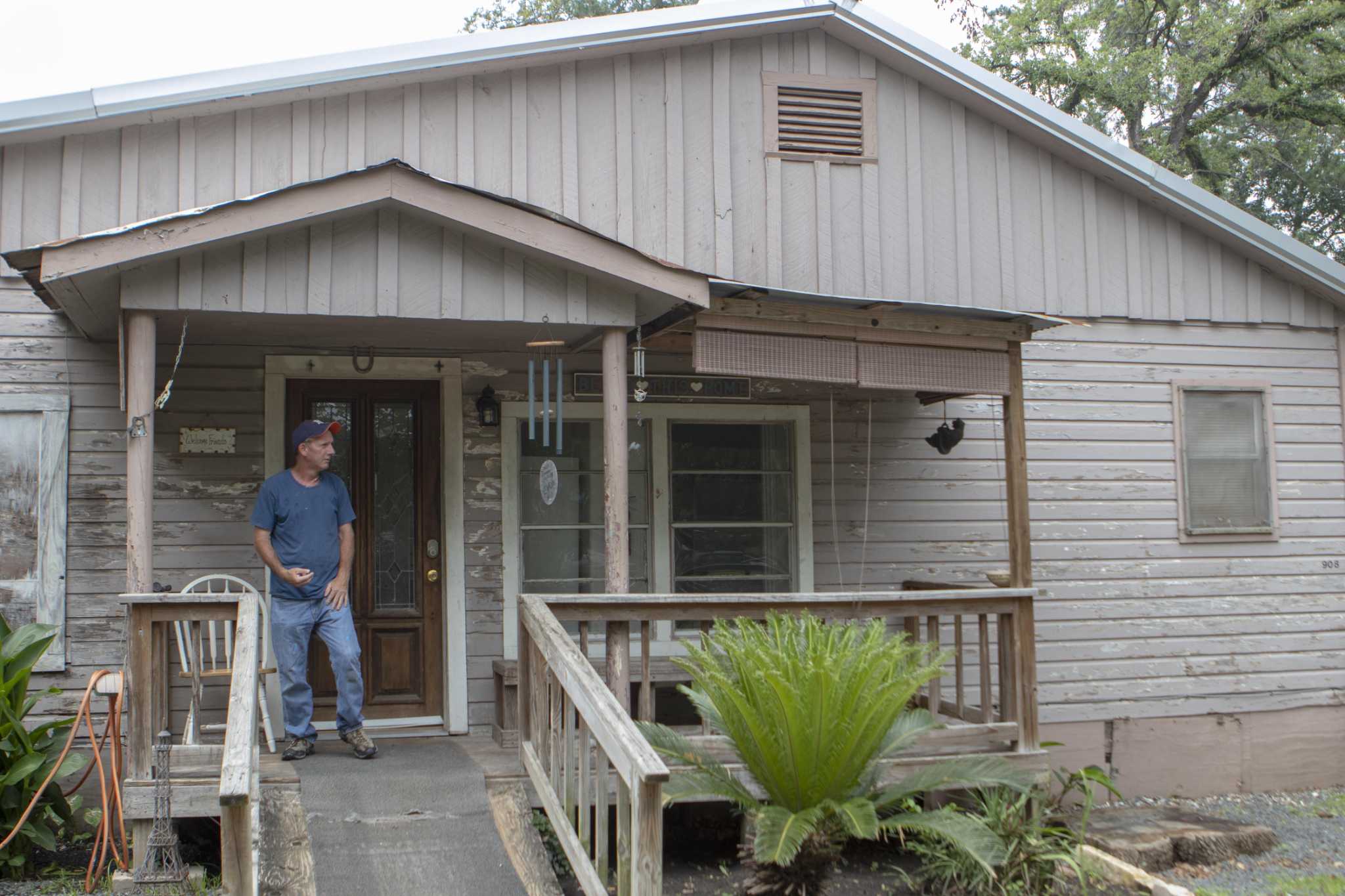 Longtime Conroe halfway house for men faces foreclosure