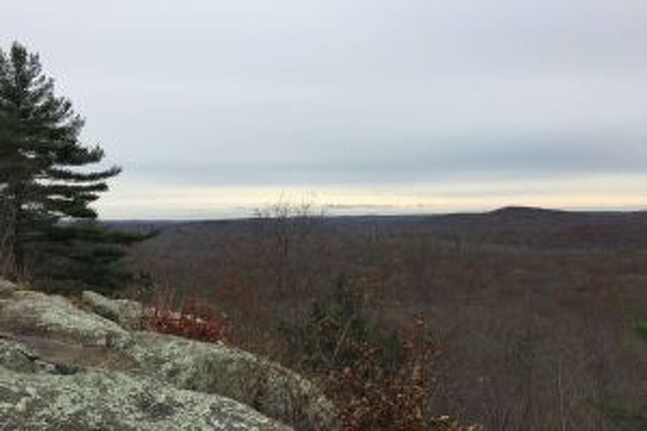 Taking A Hike The Hemlock Hills The Ridgefield Press
