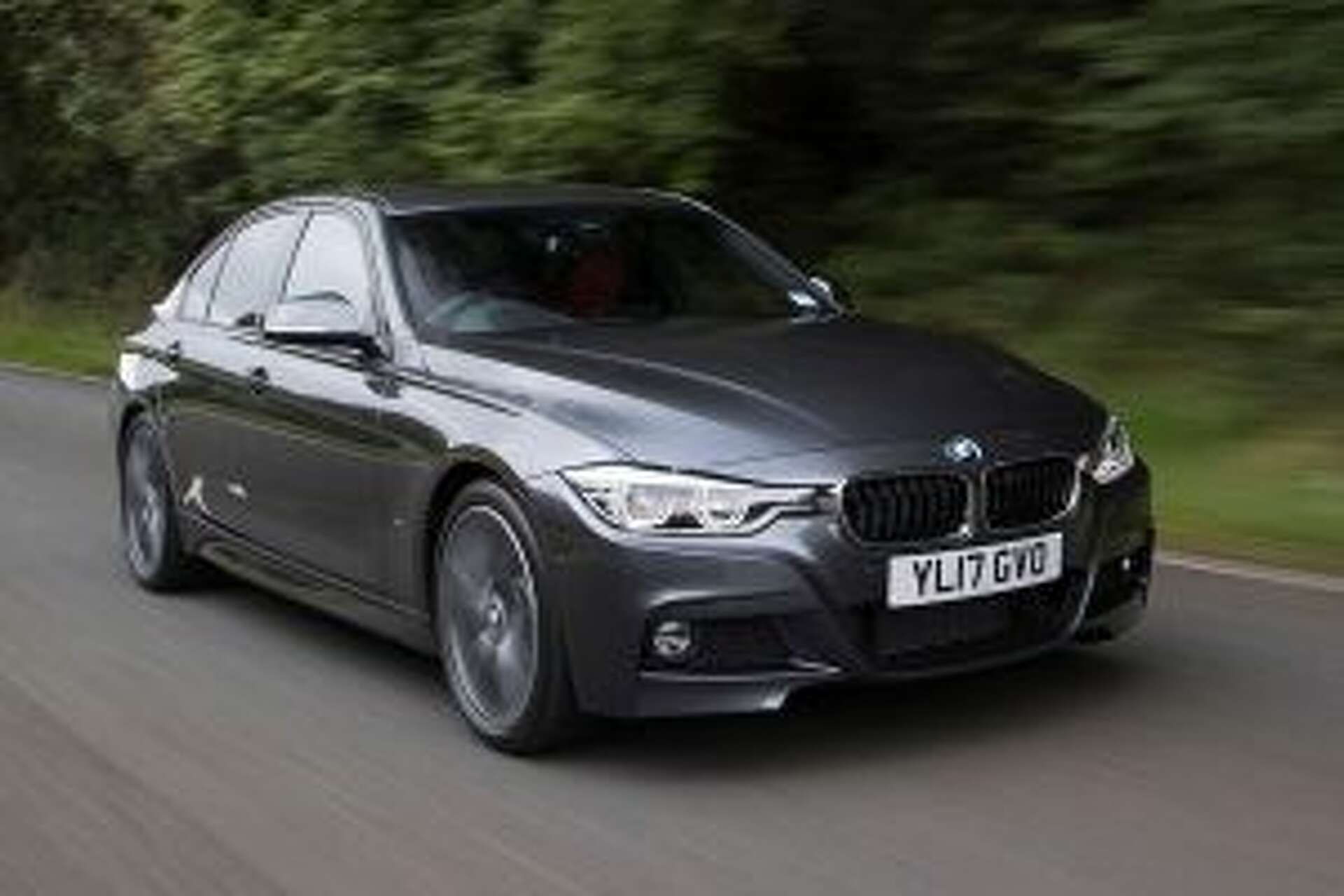 Bmw 330e iconic discount
