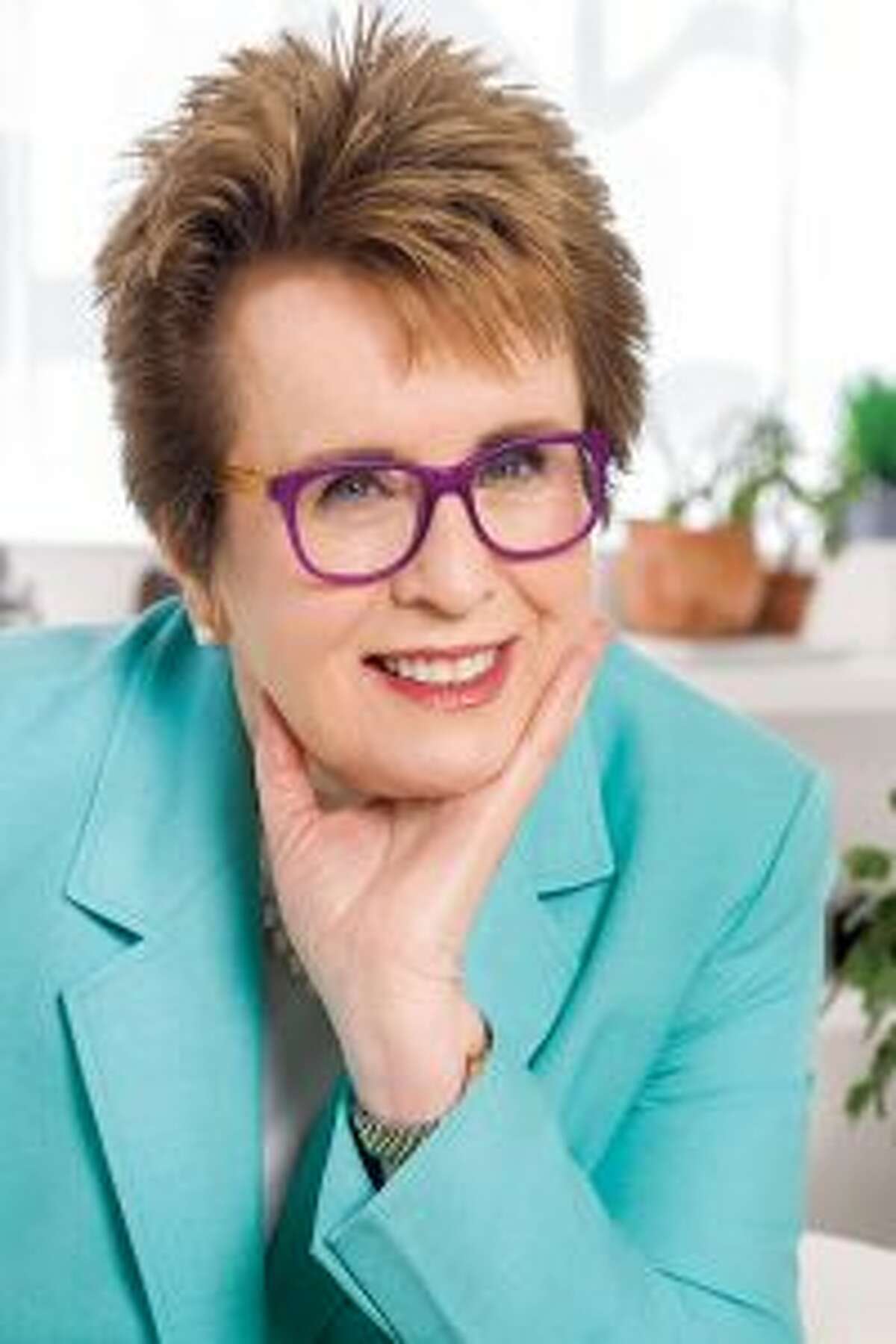Yvette Haas: Breaking Barriers - 6nd1833