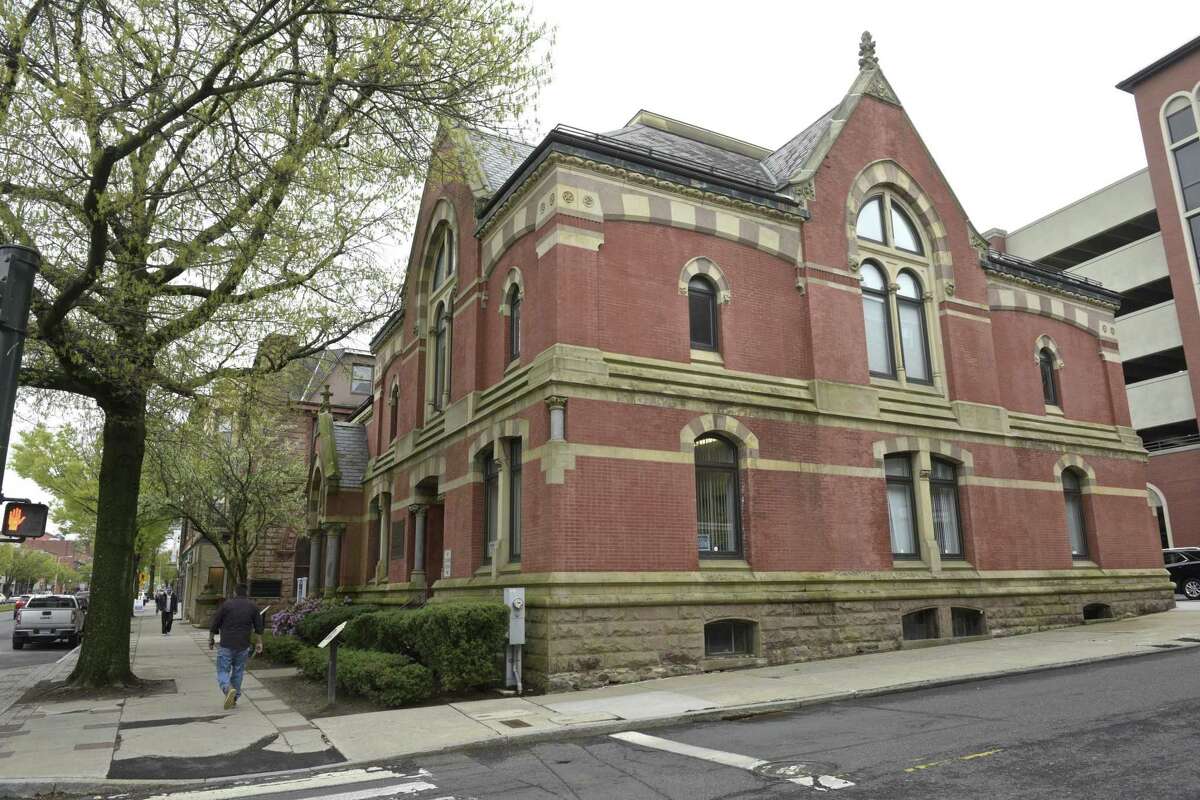 Danbury Library celebrates 150 years of history