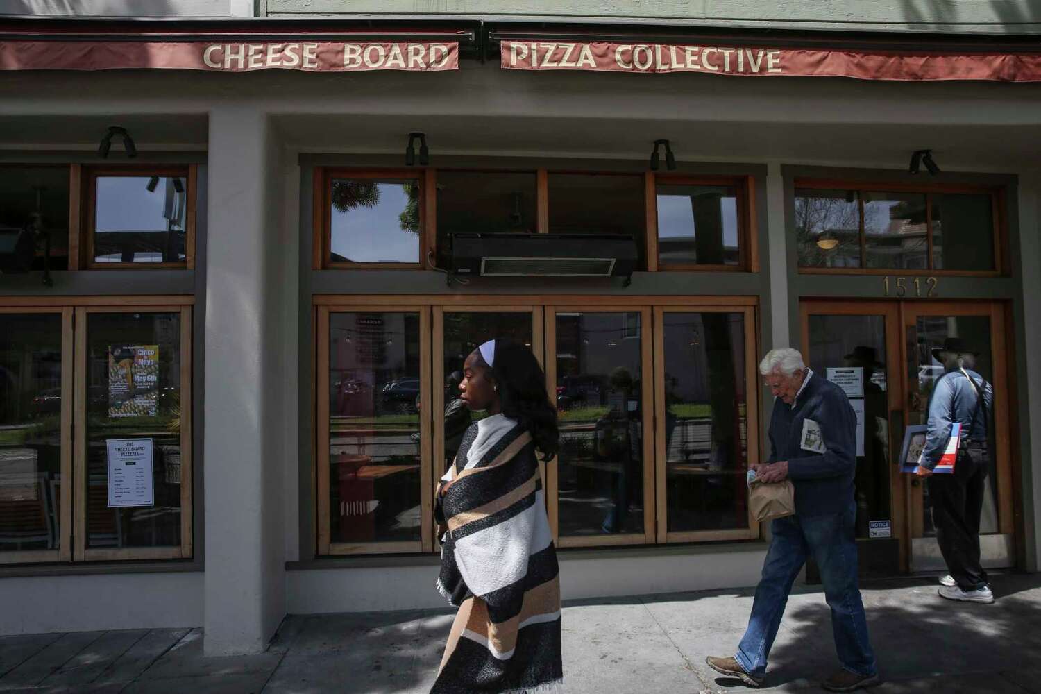 How classic Berkeley restaurant Cheese Board Pizza built its timeless vibe