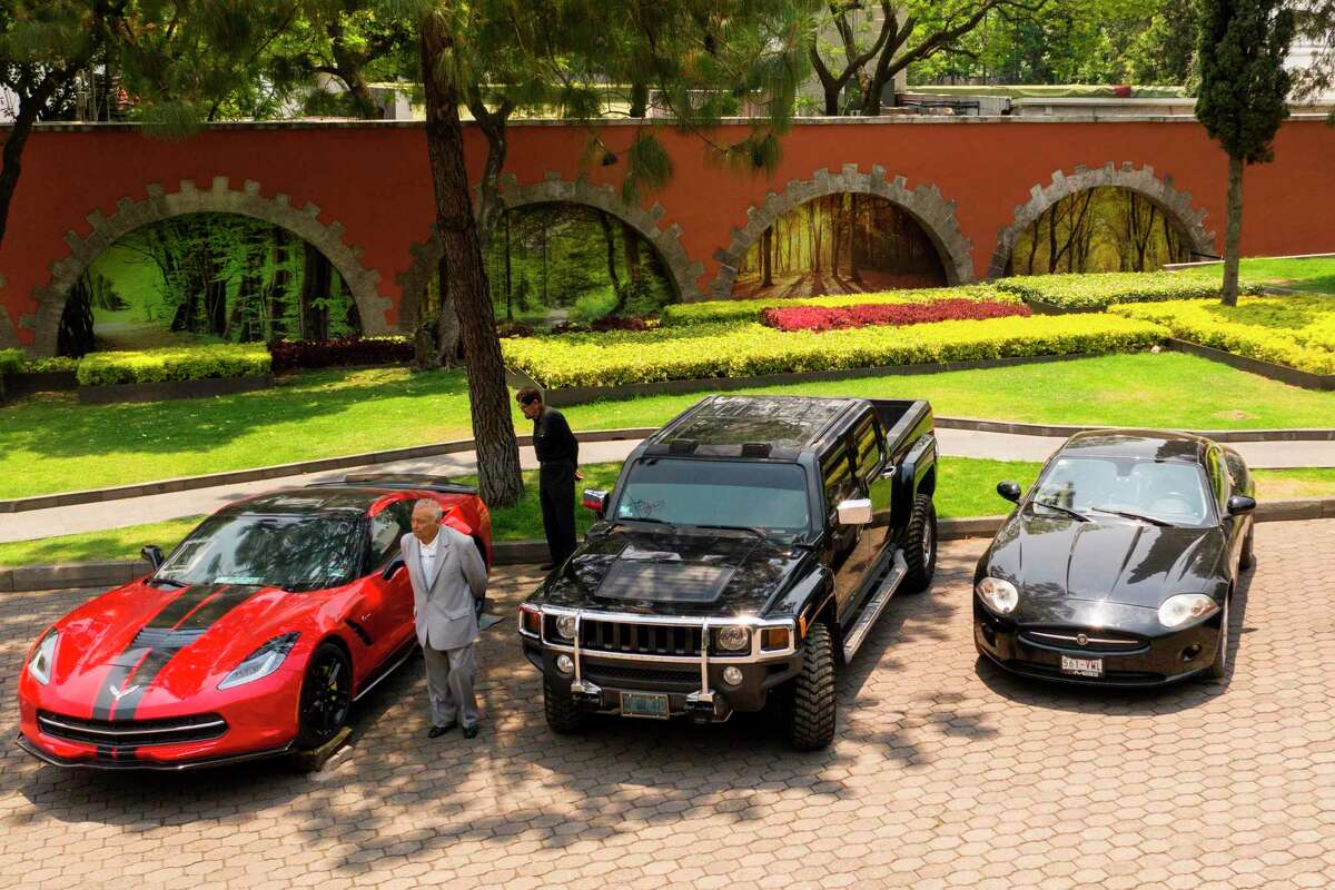 Get Your Lamborghini From Mexico's Government. Going Cheap