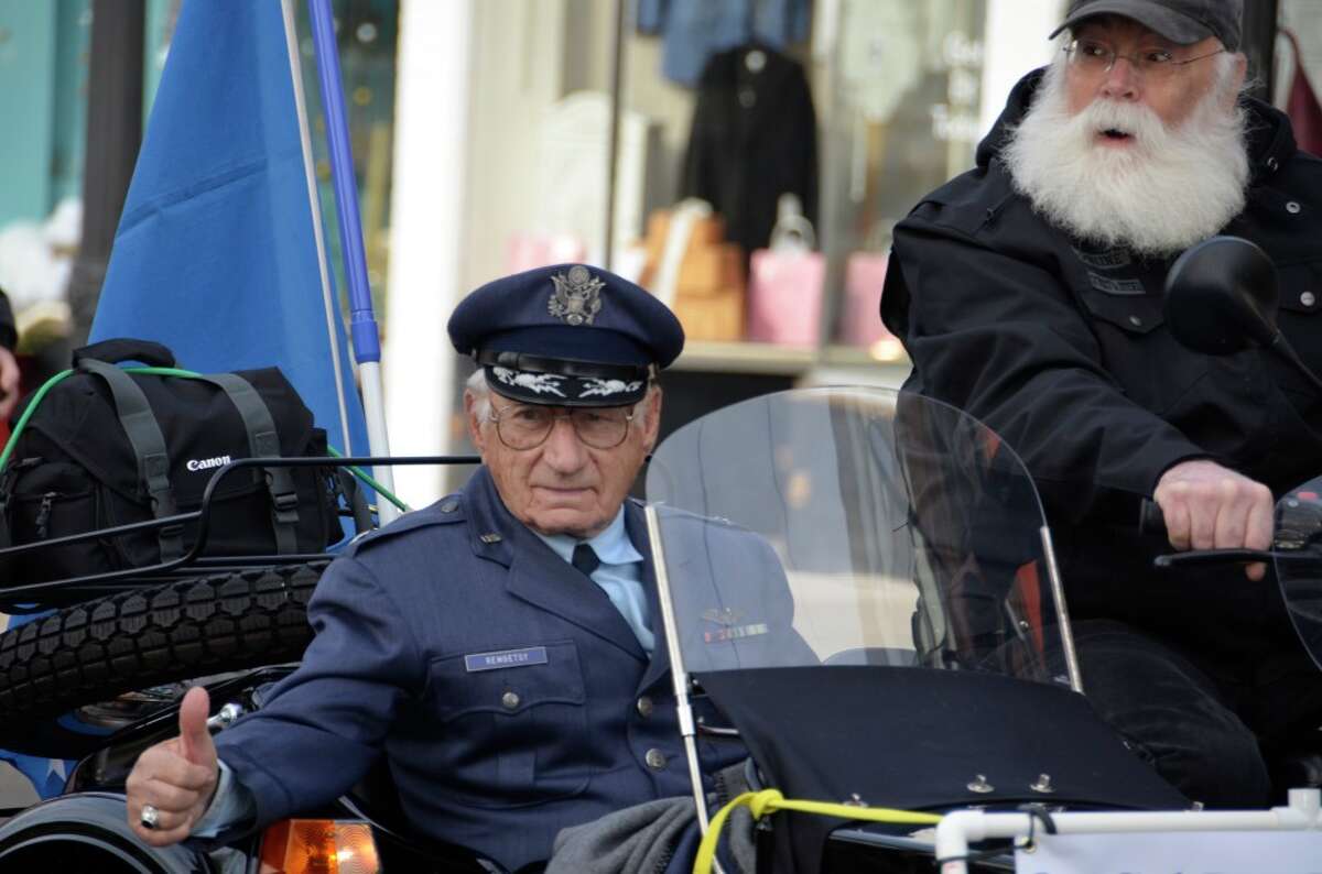 veterans parade_37