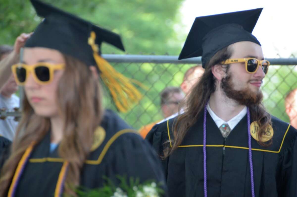 Law grad_19