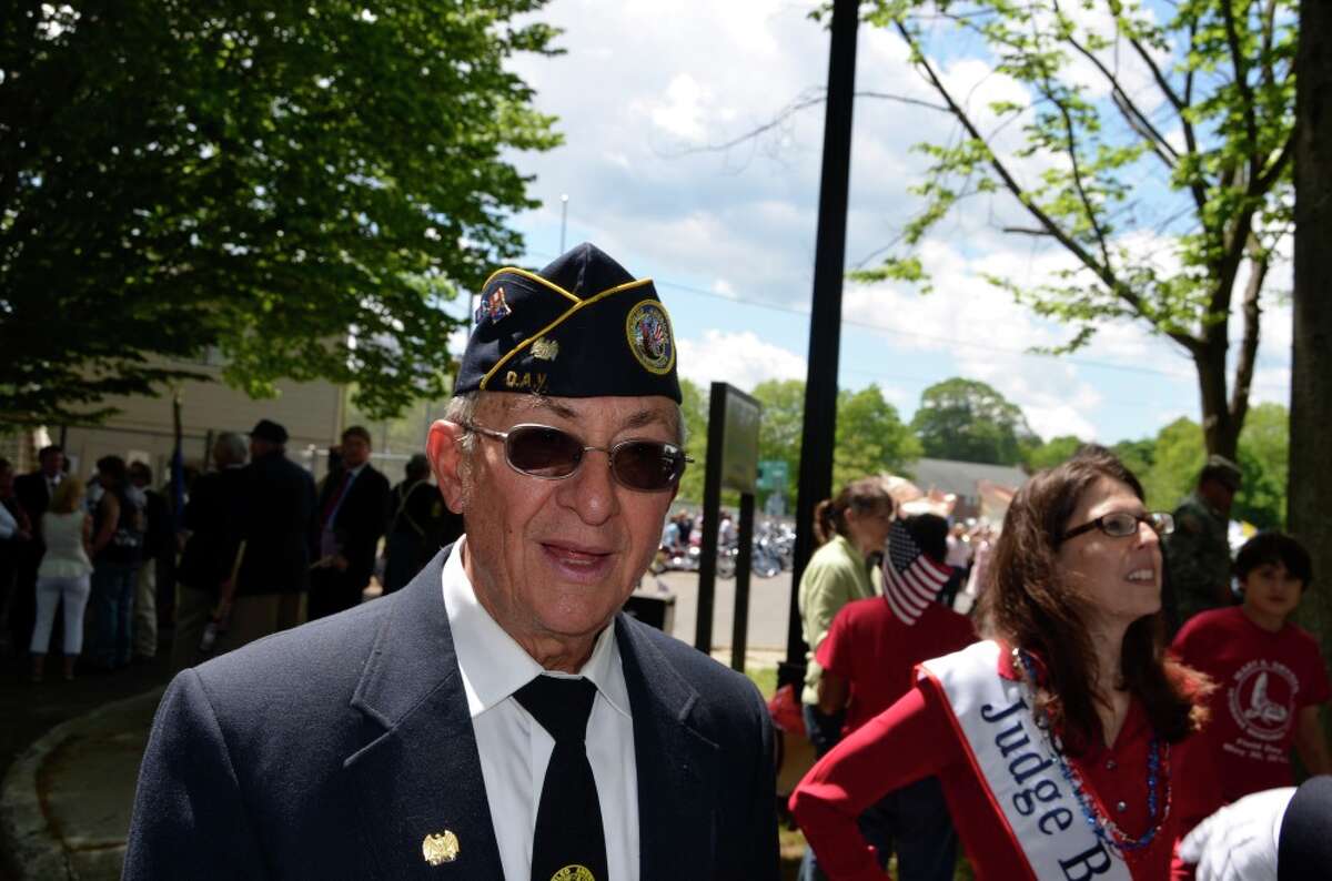parade_32