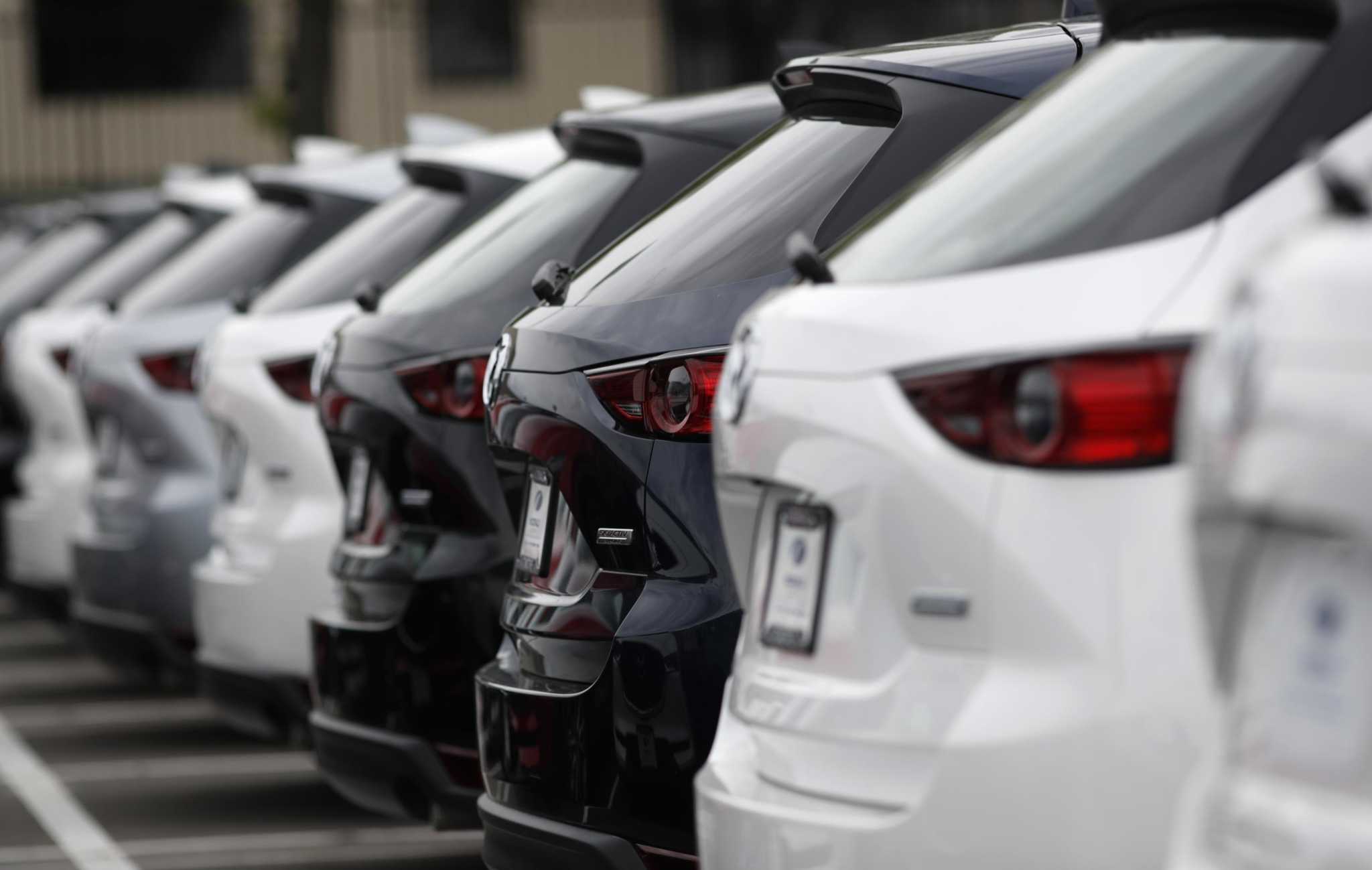 The cars you'll save money on buying online versus in-person in Seattle