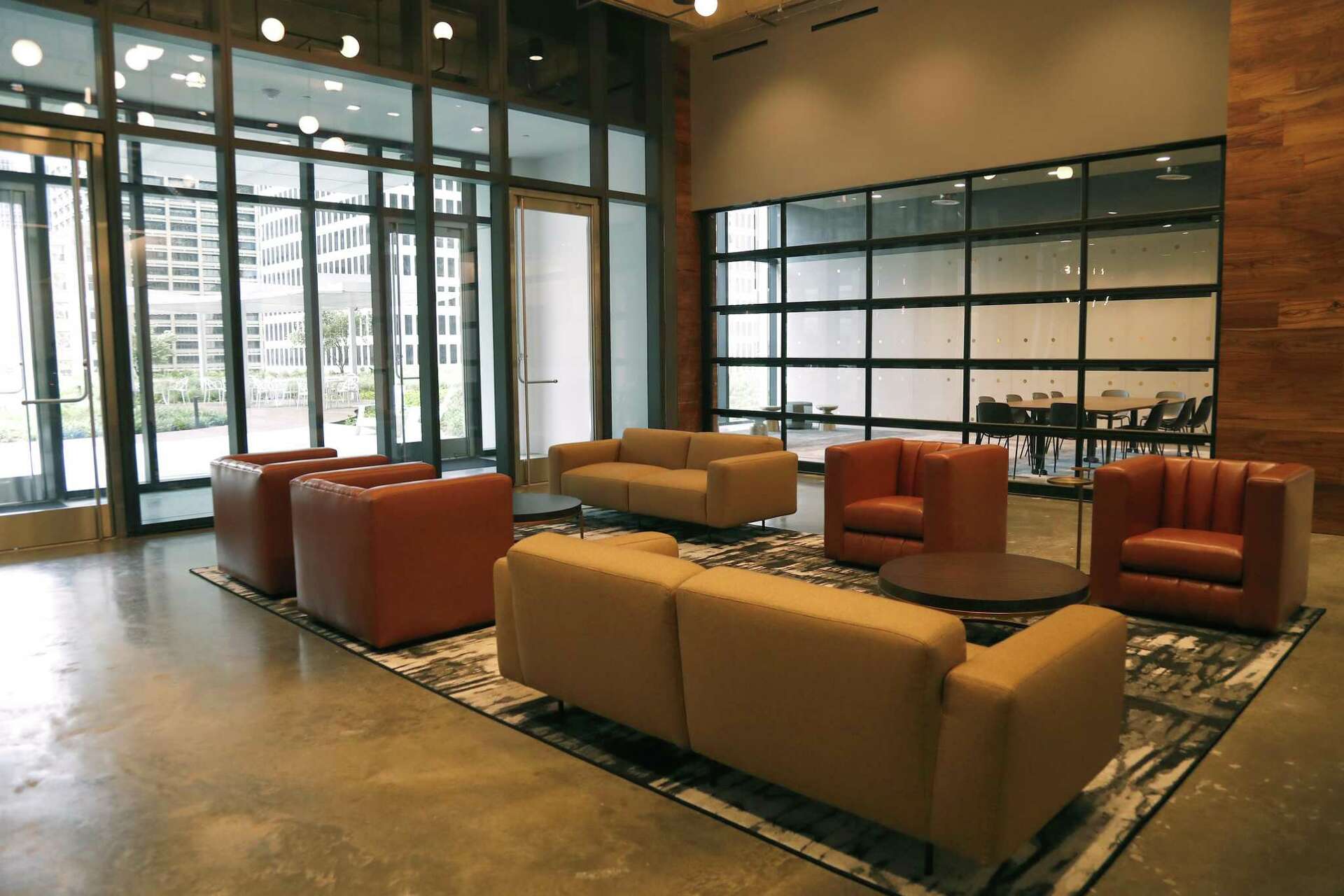 Inside Boa Peek inside Bank of America’s new downtown office tower