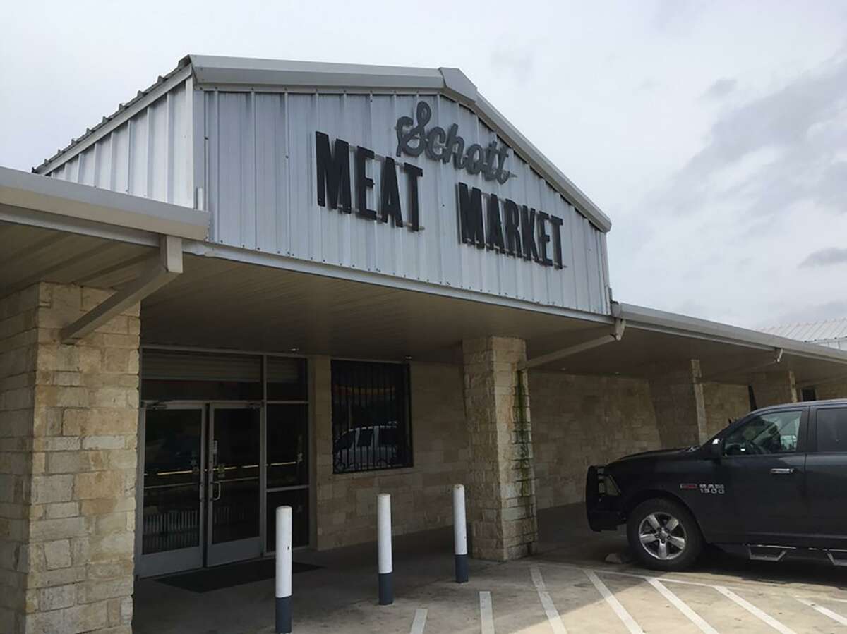 Schott’s Meat Market in Helotes moving a family shuffle