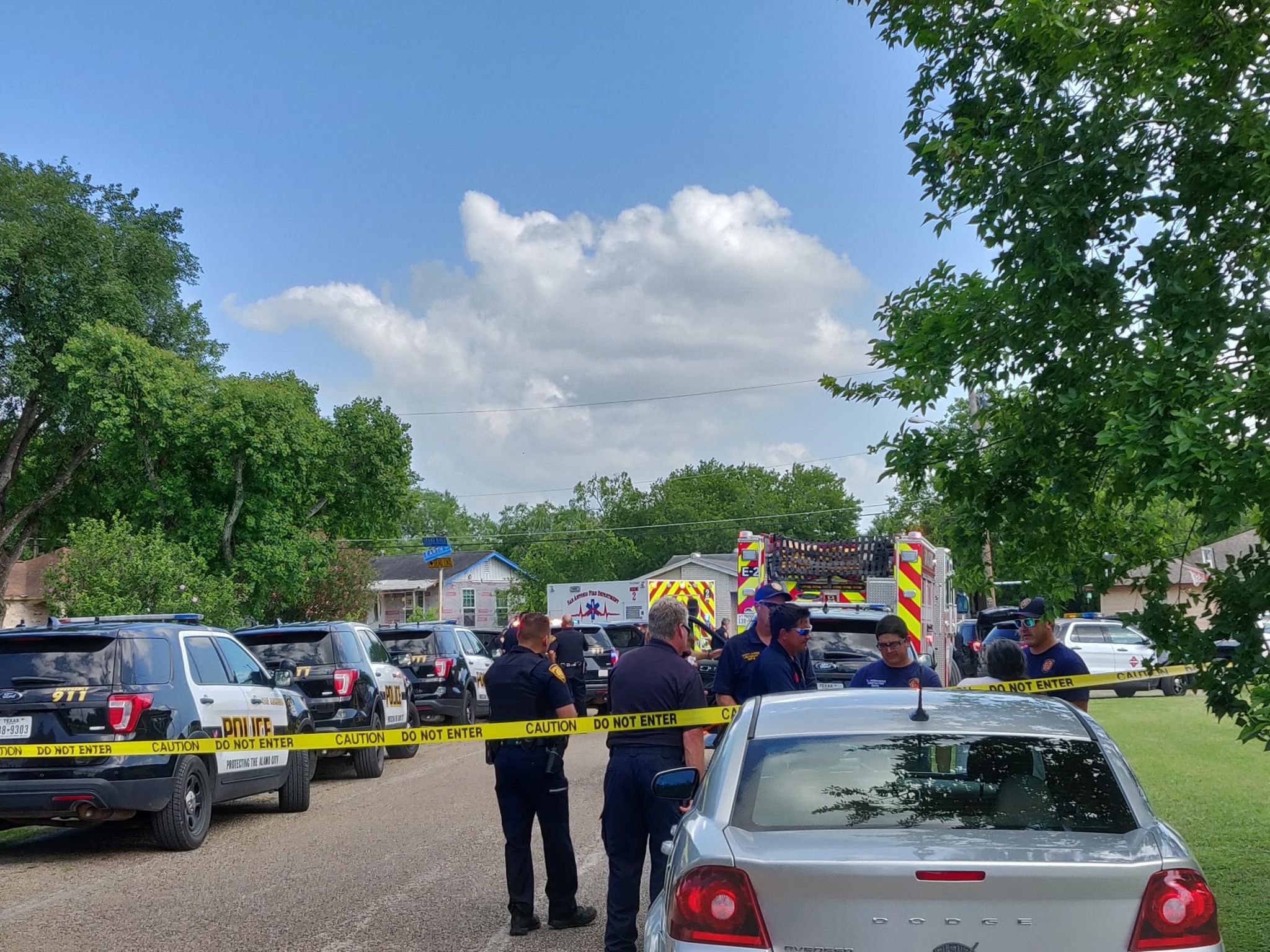 One dead, one in custody in fatal South Side shooting