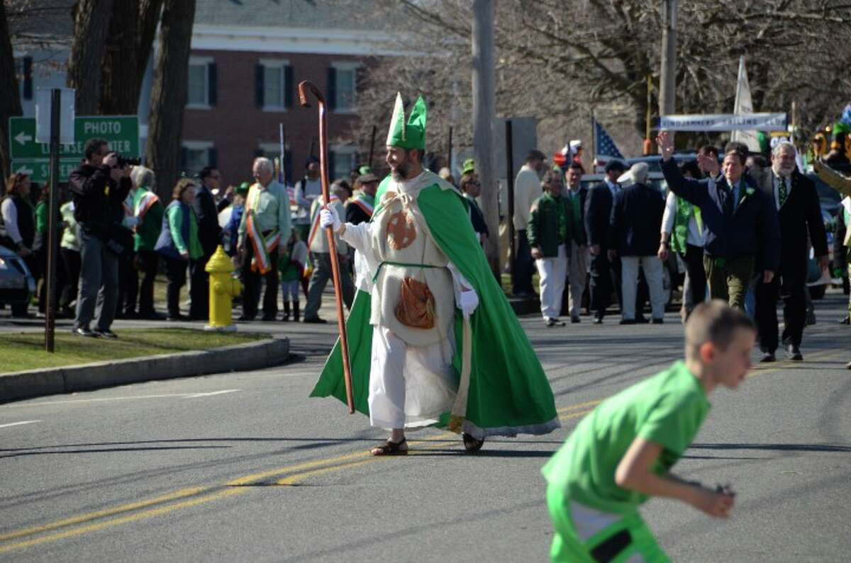 Patsparade2016_16