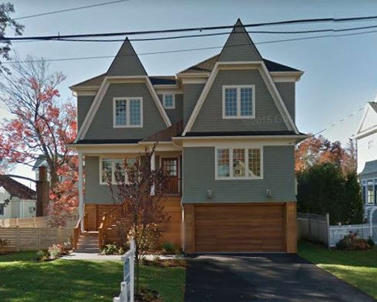 328 Birch Road in Fairfield sold for $1,625,000.