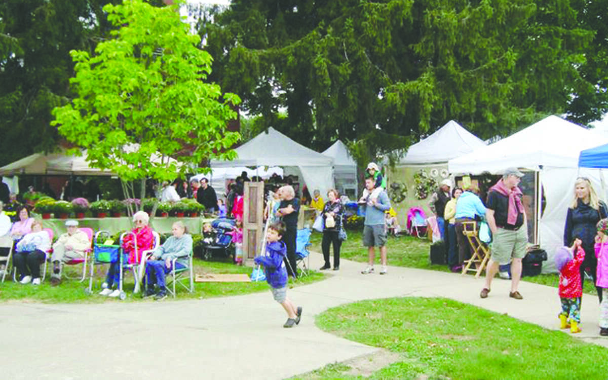 File photo of a past Trumbull Arts Festival