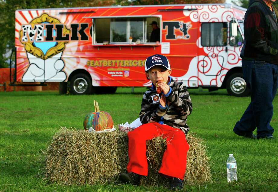 Celebrate Shelton Hosts Food Trucks On The River June 21