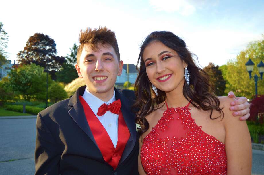 SEEN Danbury High School Prom 2019 New Canaan News