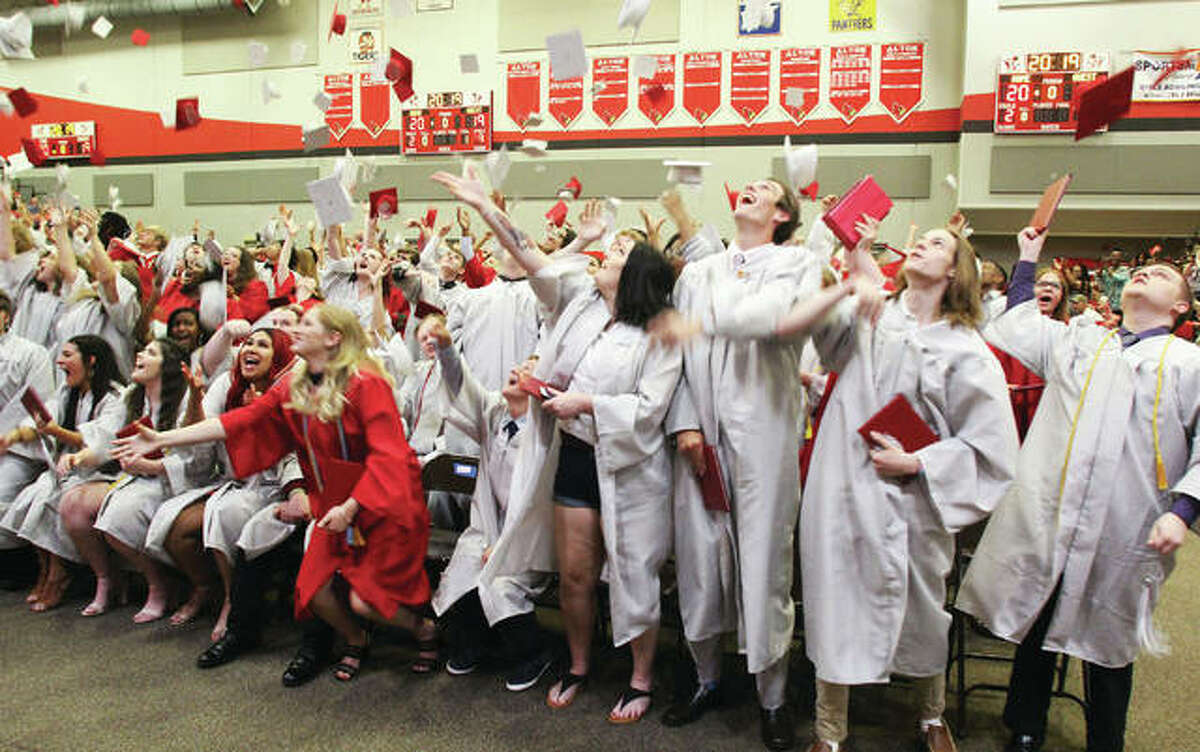 PHOTOS | Alton High School graduates 150th class