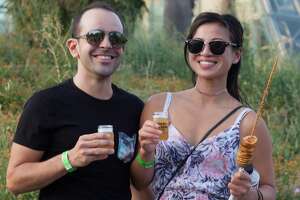 Brews and Blooms brought in a fun crowd eager for craft beer, music at San Antonio Botanical Gardens