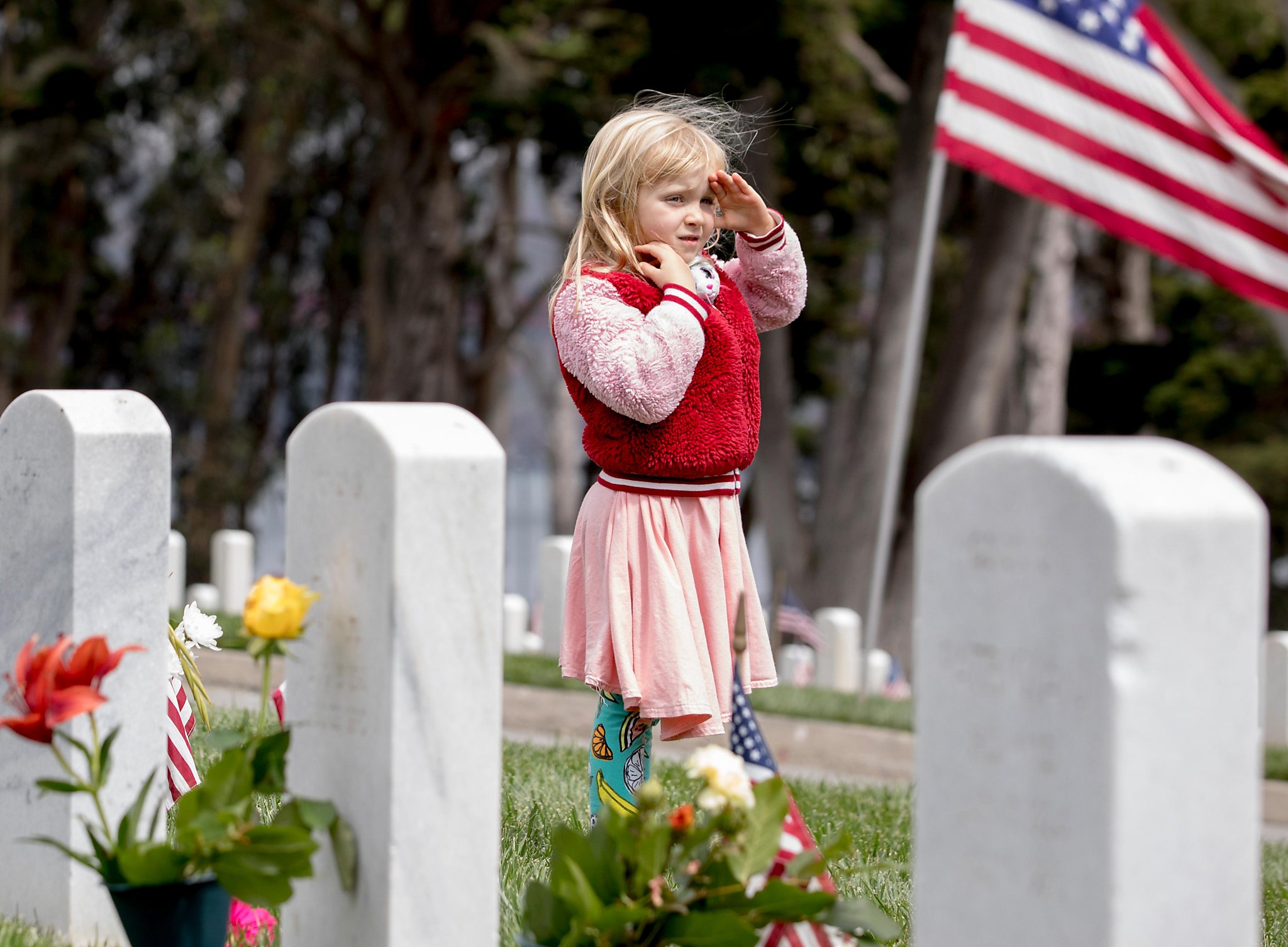 Fallen veterans honored on Memorial Day at San Francisco’s Presidio ...