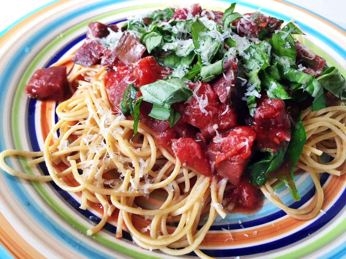 Ayesha Curry always makes this pasta for Steph before games. We tried the  recipe.