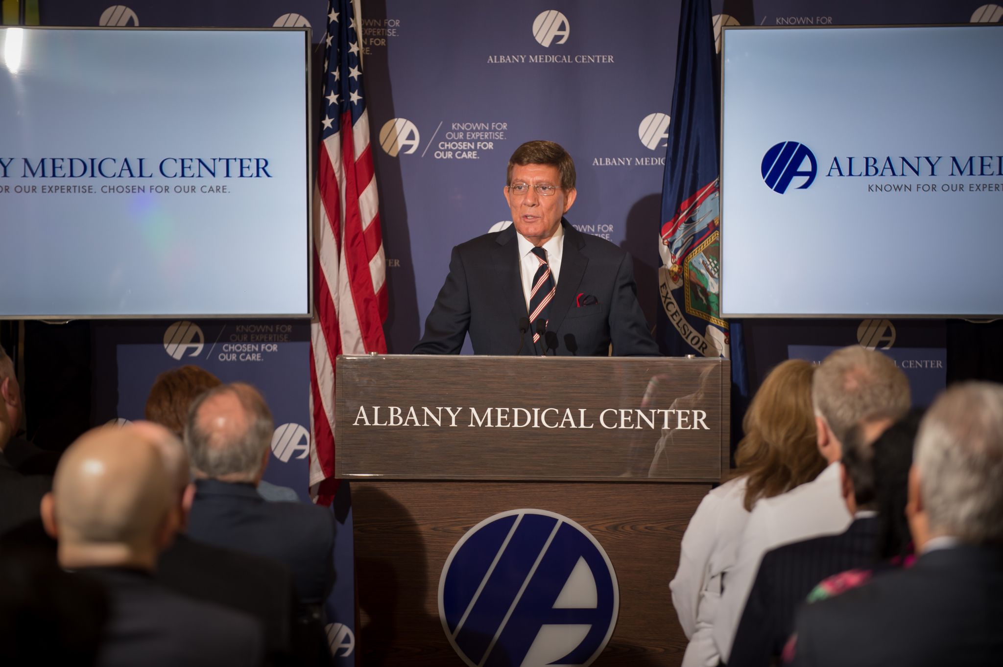 Albany Med CEO James Barba announces retirement