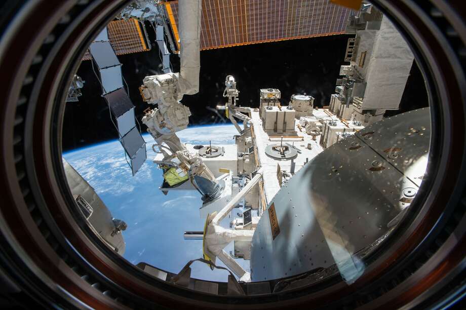 The NanoRacks External Platform (NREP) being installed outside the space station on the Japanese Experiment Module Exposed Facility. The NREP provides power and data to science payloads for a six-month mission outside the space station, then the experiments are returned inside the space station and then back to Earth in a SpaceX Dragon capsule. Photo: Courtesy NanoRacks