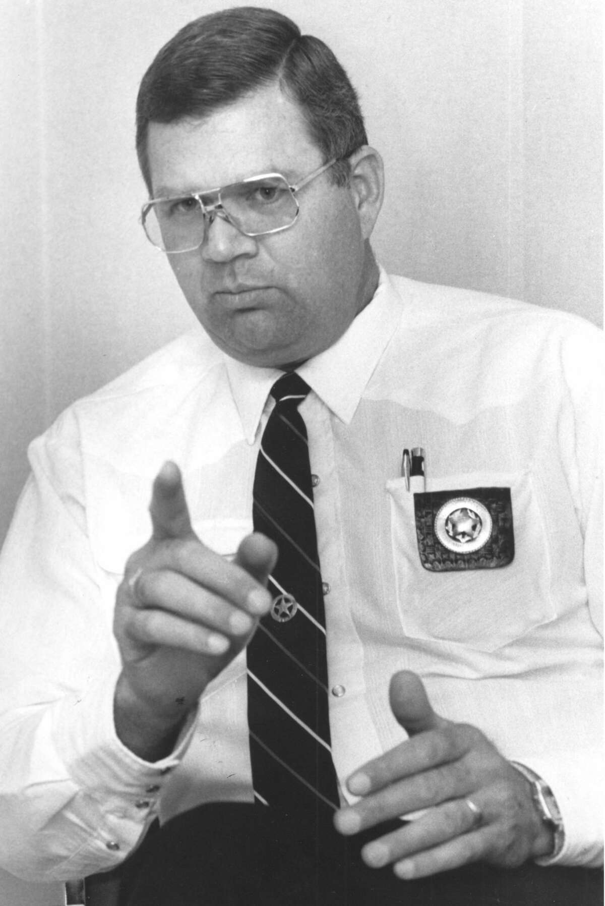 Photos show Painter's early years as Midland County sheriff