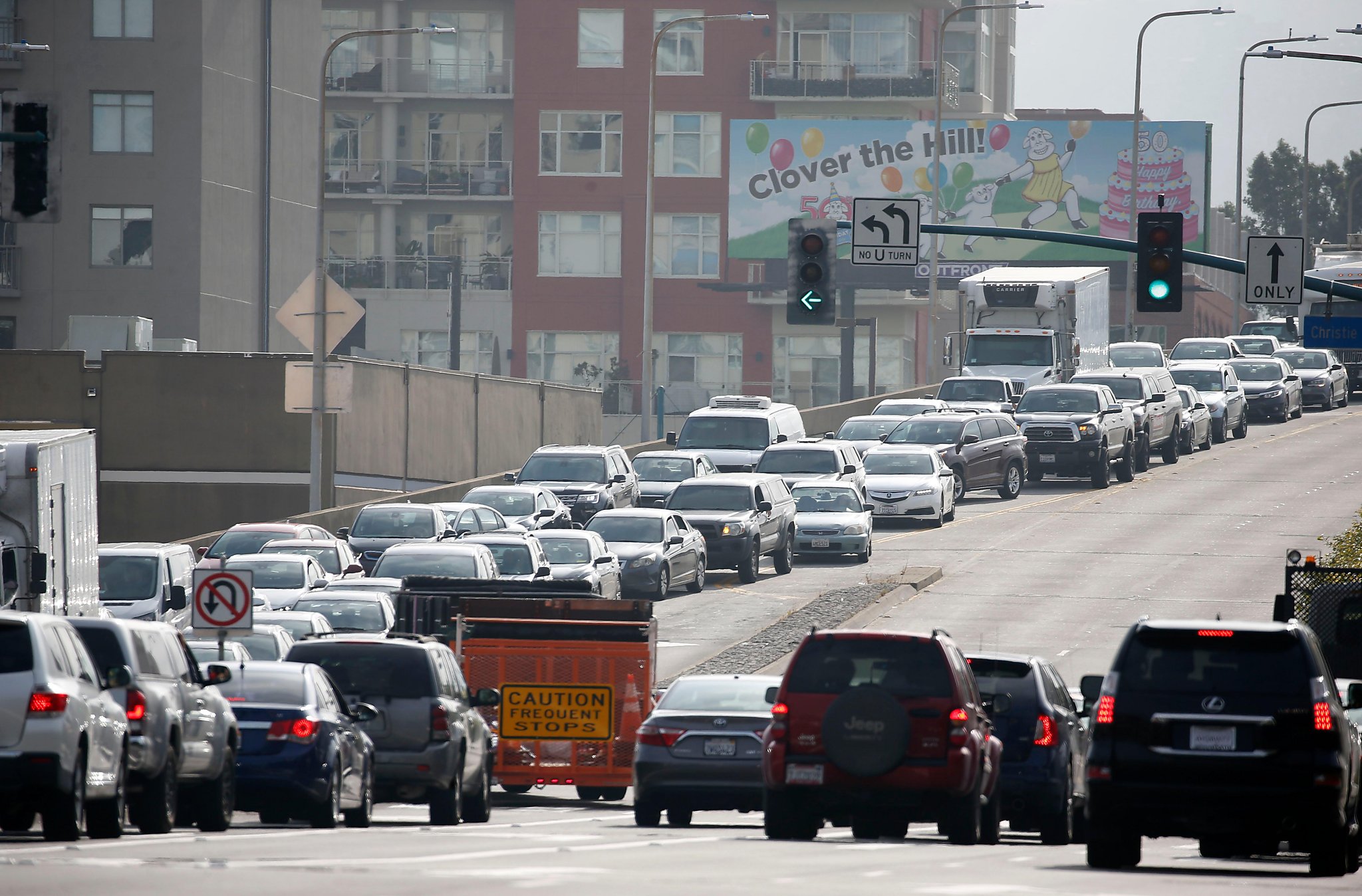 Fatal crash on Bay Bridge causes severe traffic into SF