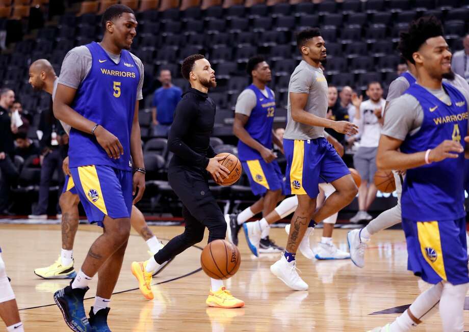Warriors Fan Spends 93 000 On Pair Of Nba Finals Tickets Sfgate