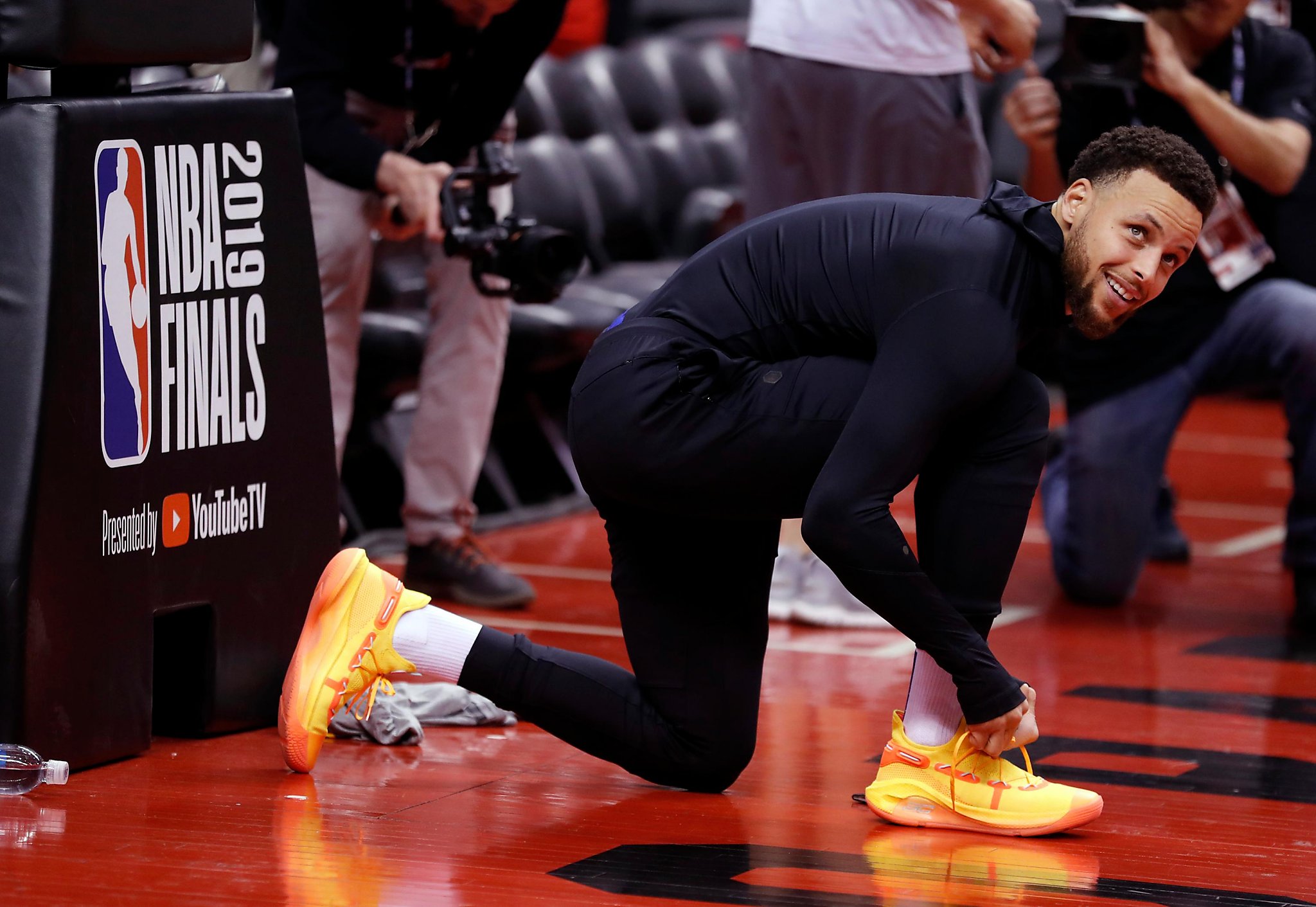 At the NBA Finals, an unusual change of footwear