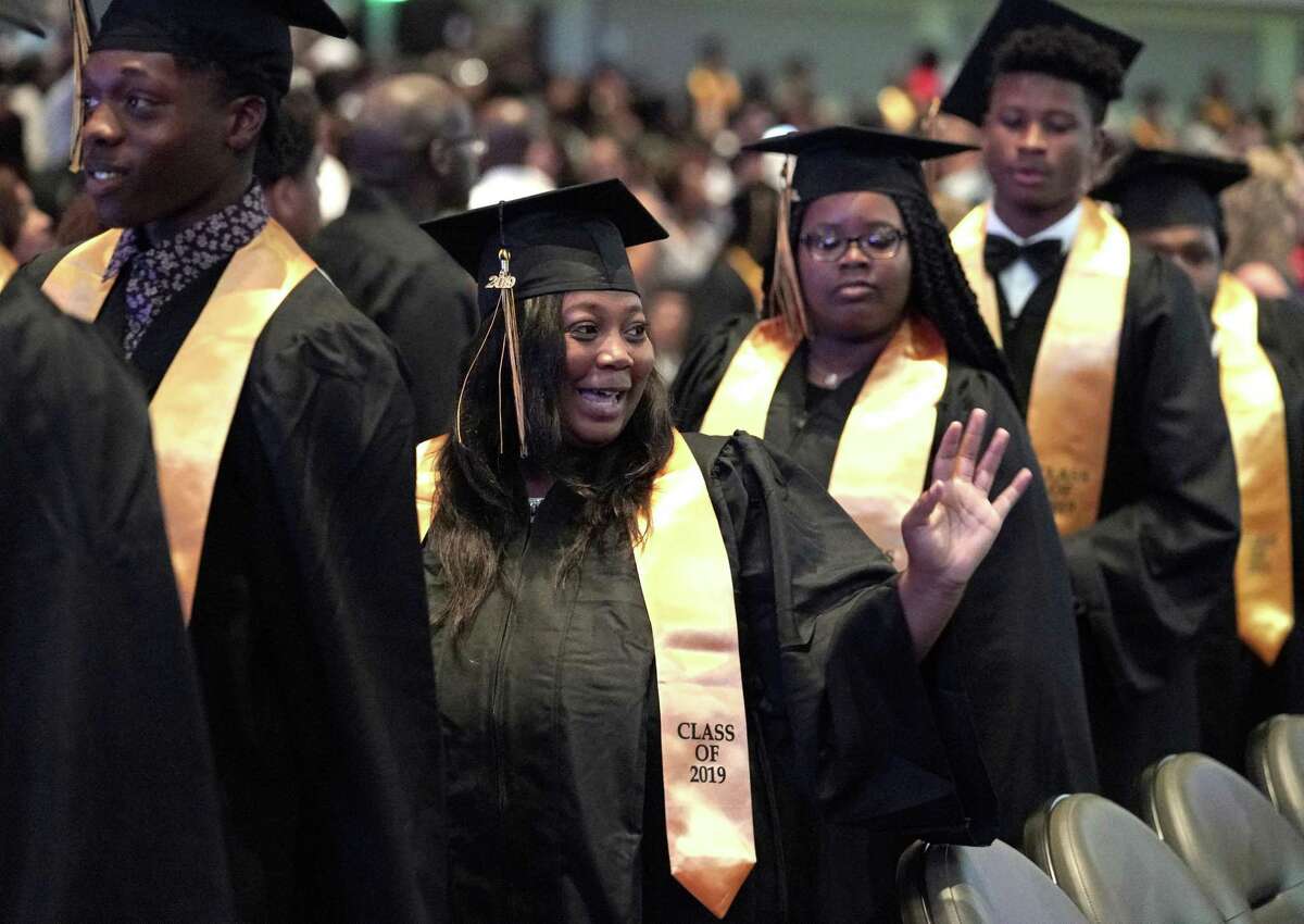 Community members strive for change at struggling Fort Bend’s Marshall High