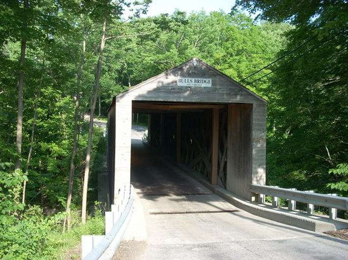 5 covered bridges to visit in Connecticut