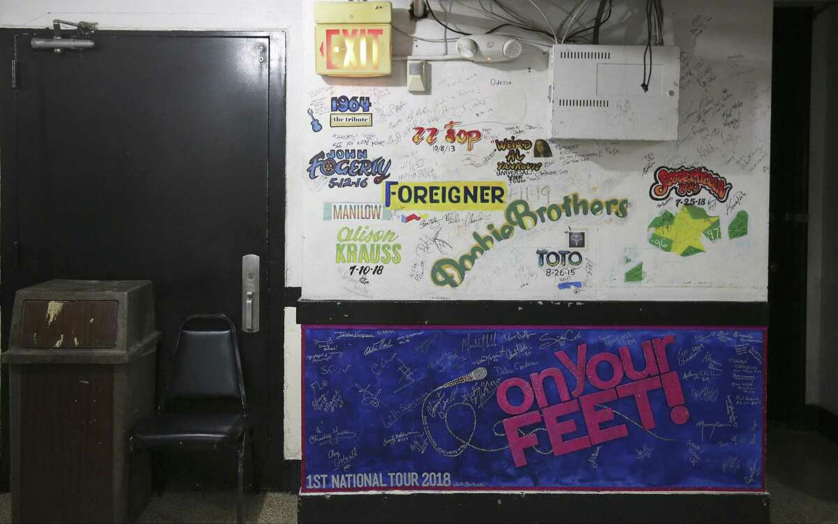 The hallways backstage in the Majestic Theatre are lined with murals commemorating touring productions that have played the space. The recent additions include one left by the cast of “On Your Feet!,” the jukebox musical about Gloria and Emilio Estefan that paid its first visit to San Antonio in 2018. It shares space with stamps and signatures from visits by the Doobie Brothers, Toto, Foreigner, Wierd Al Yankovik and others.