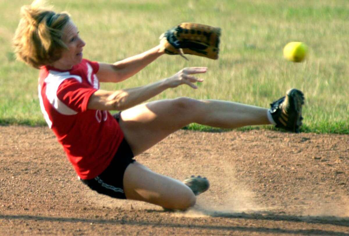 Playoff chase heats up in adult softball