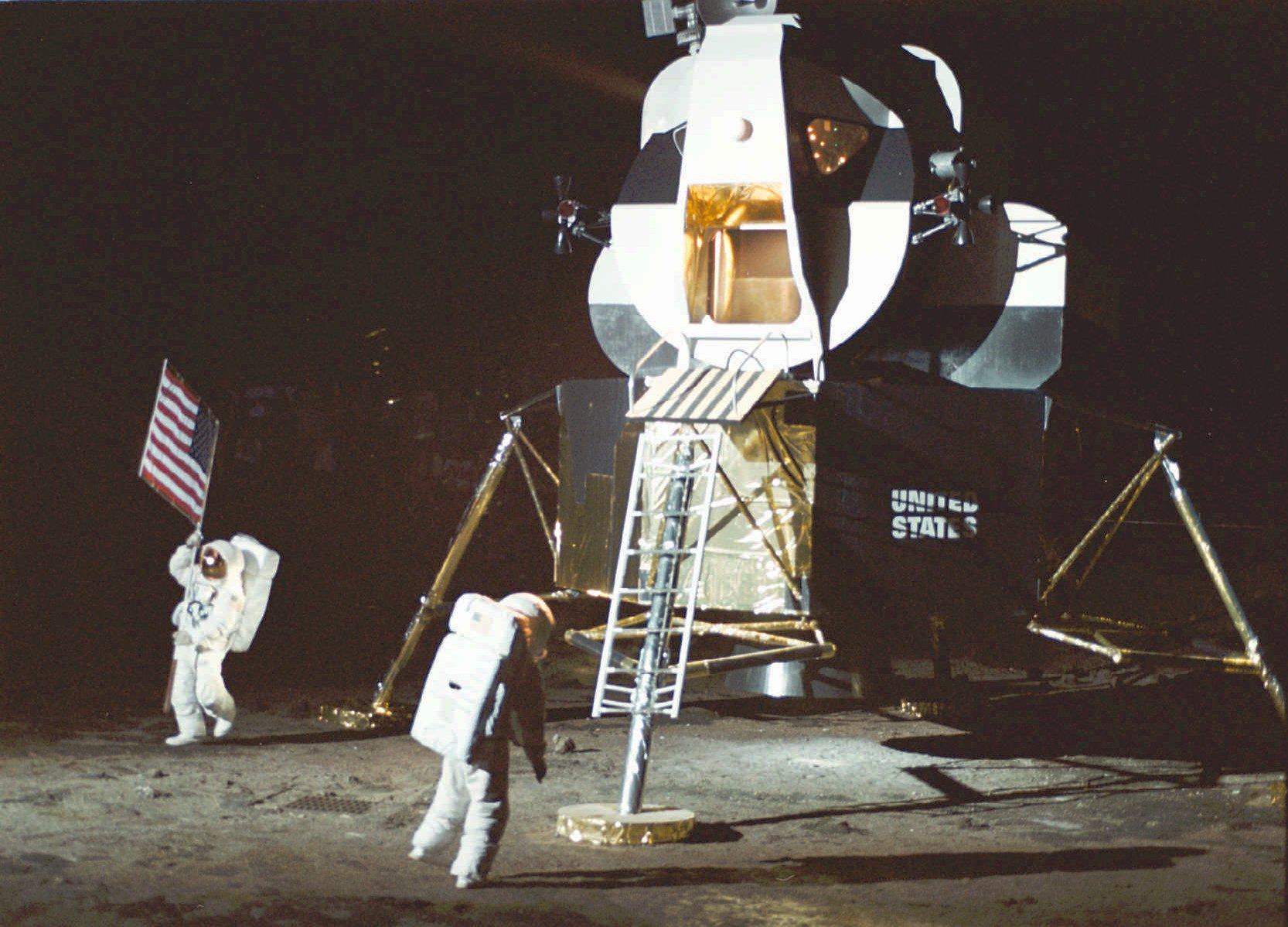 Moon Landing Ride Soundstage First Moon Landing
