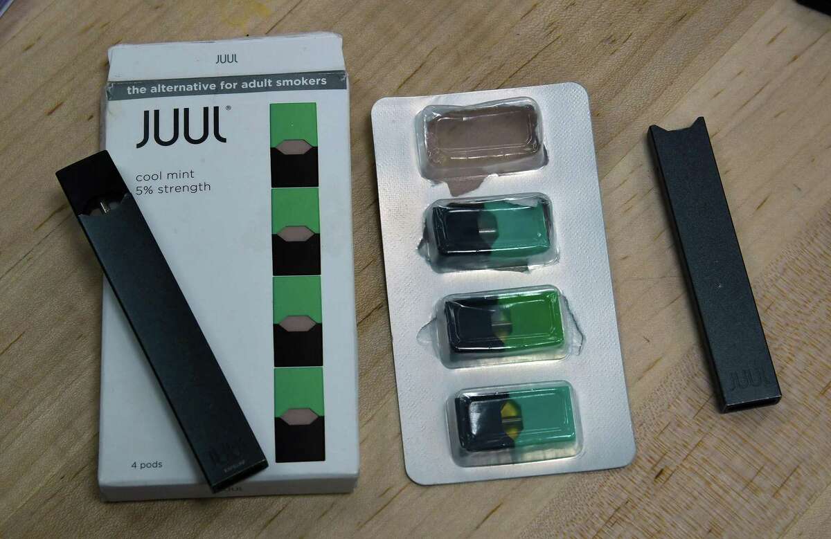 JUUL devices are popular with teens and adults looking for smoking-cessation help. MUST CREDIT: Washington Post photo by Michael S. Williamson.