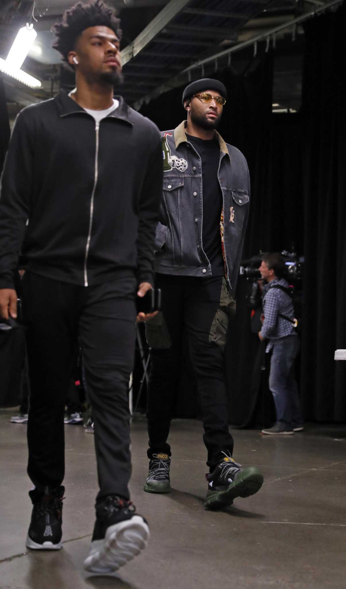 Reports Lakers sign DeMarcus Cousins and Quinn Cook