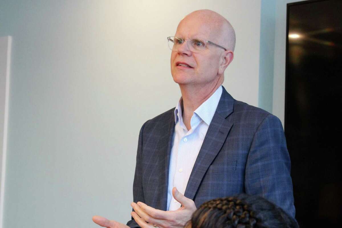 Connecticut Comptroller Kevin Lembo speaks to the Wall Street Neighborhood Association on Wednesday, May 23, 2019 about a proposed public option for small business owners.