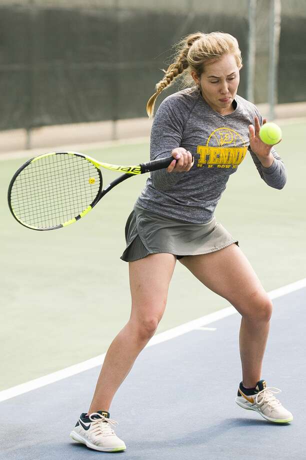 H. H. Dow High School competes in state tennis tournament May 31