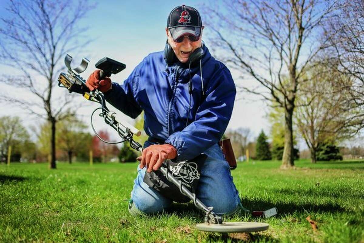 Lost and found Area metal detectorists hunt for history