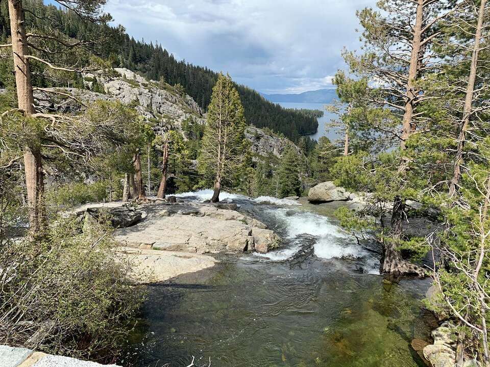 Young woman dies while taking photos over waterfall near Lake Tahoe