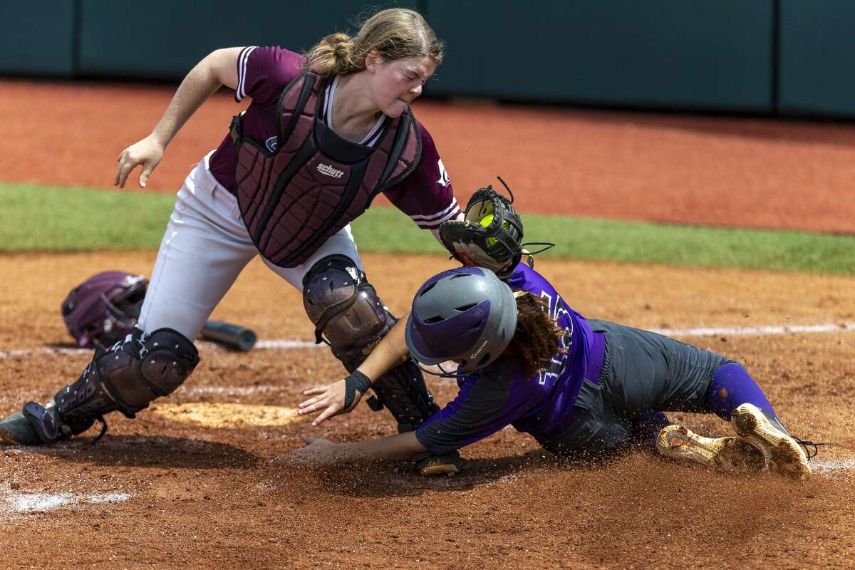 Angleton Claims 5A State Softball Championship