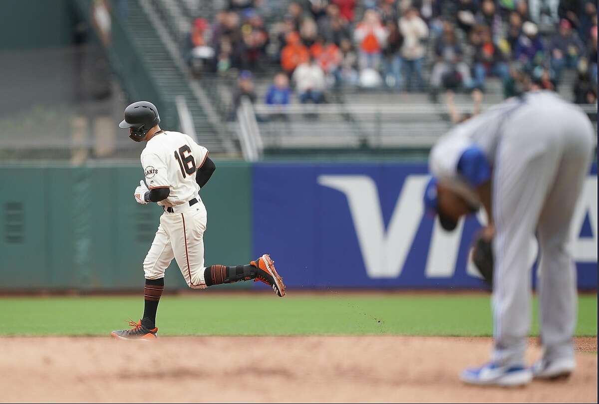 Encouraging news for Giants: no concussion for Buster Posey, could start  Friday
